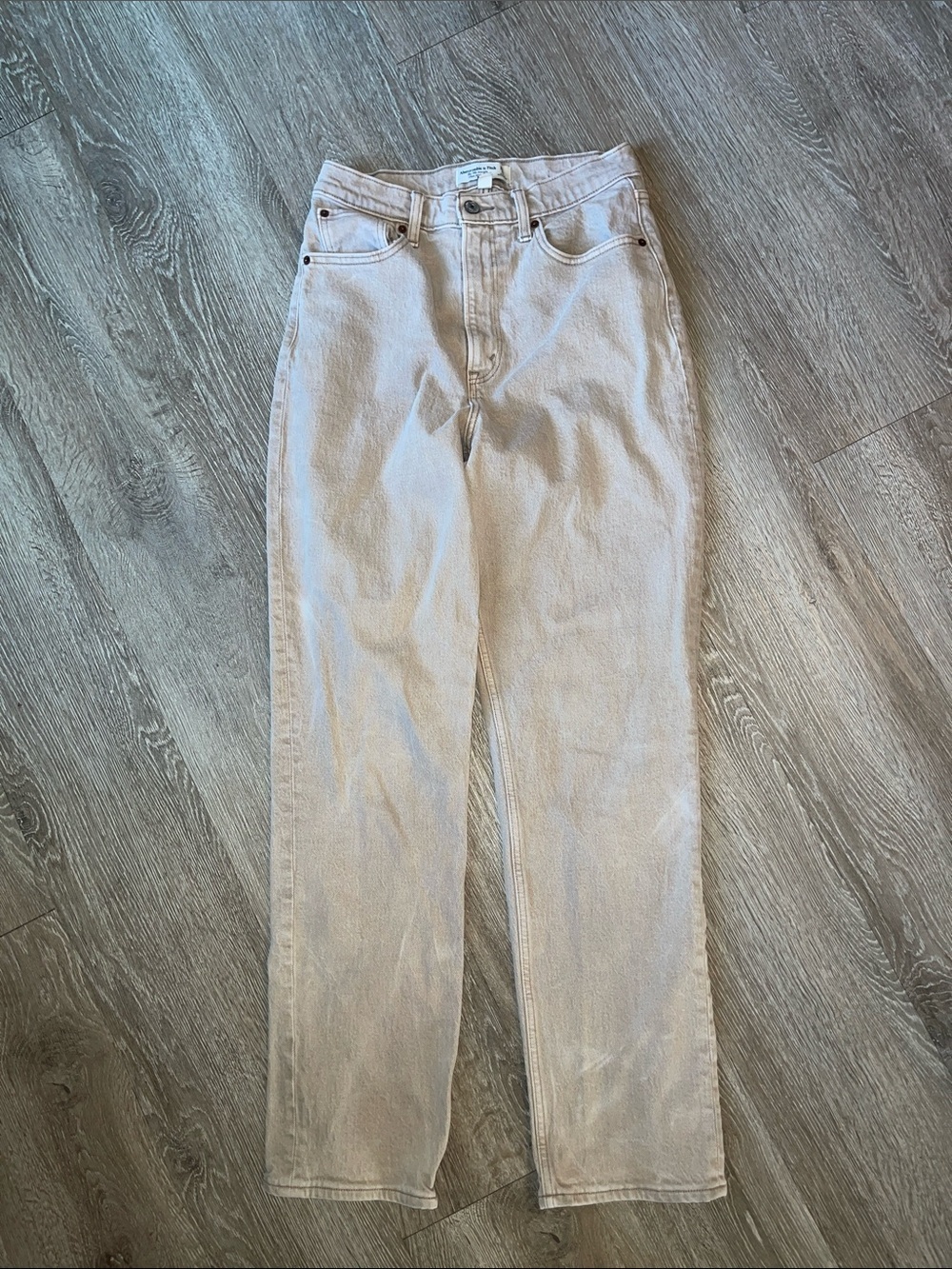 Abercrombie & Fitch '90s Straight Ultra High Rise Jeans - Light Beige 28 or 6